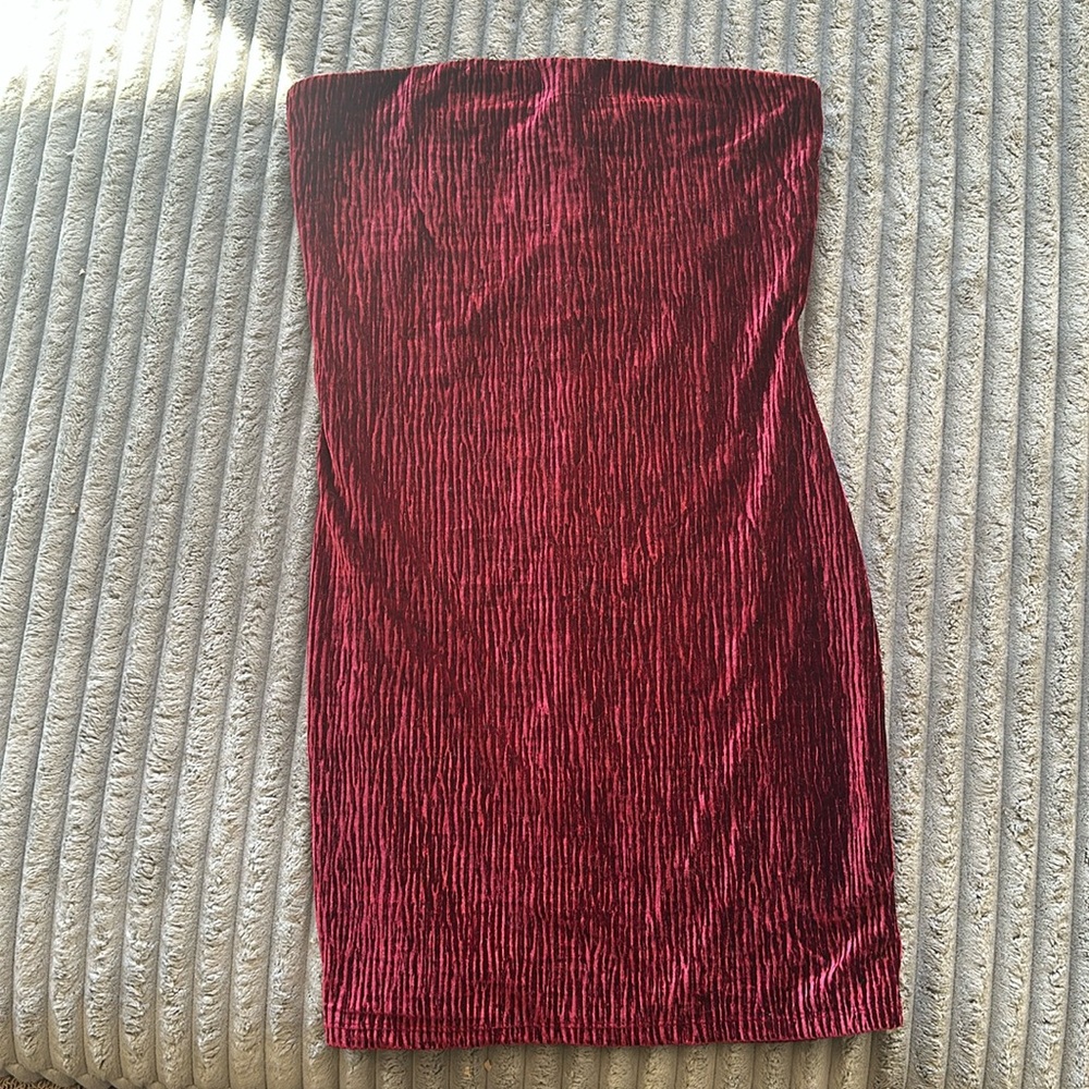 Maroon Velvet Strapless Dress Size Large by Naked Wardrobe
